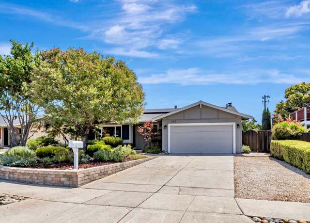 Property at 5412 Starcrest Dr, San Jose, CA 95123, 3 beds, 2 baths