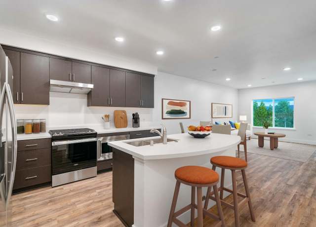 Property at 1853 Almaden Rd #511, San Jose, CA 95125, 2 beds, 2 baths