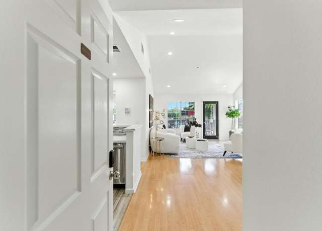 Property at 935 Old County Rd #42, Belmont, CA 94002, 3 beds, 2 baths