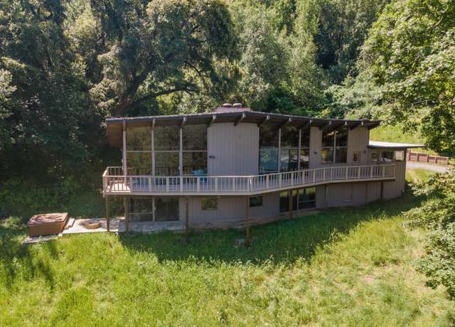 Property at 40 Deer Path Dr, Portola Valley, CA 94028, 3 beds, 3 baths
