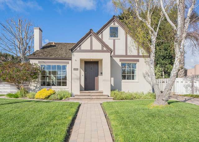 Property at 219 E Acacia St, Salinas, CA 93901, 4 beds, 3 baths