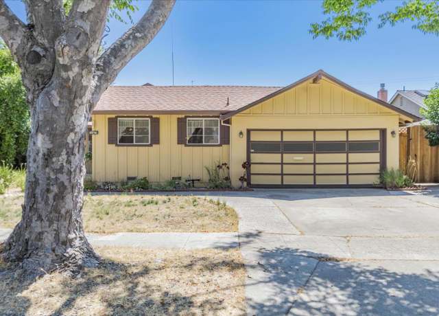Property at 4856 Kingridge Dr, San Jose, CA 95124, 3 beds, 2 baths