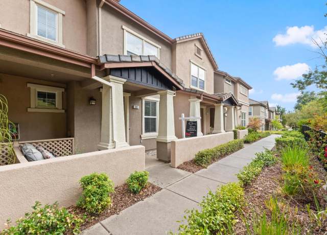 Property at 307 Blossom Rock Ln #59, Folsom, CA 95630, 2 beds, 2.5 baths