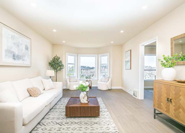 Property at 224 Shields St, San Francisco, CA 94132, 2 beds, 4 baths