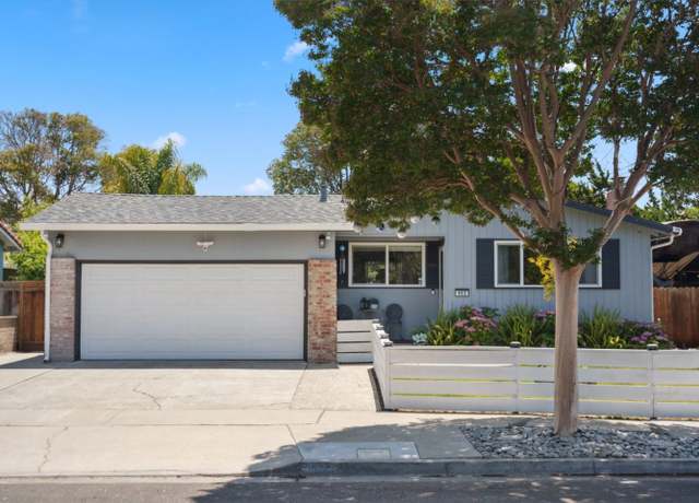 Property at 902 Coachella Ave, Sunnyvale, CA 94085, 3 beds, 2 baths