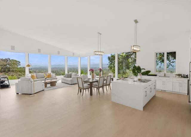Property at 16460 Wood Acres Rd, Los Gatos, CA 95030, 6 beds, 5 baths