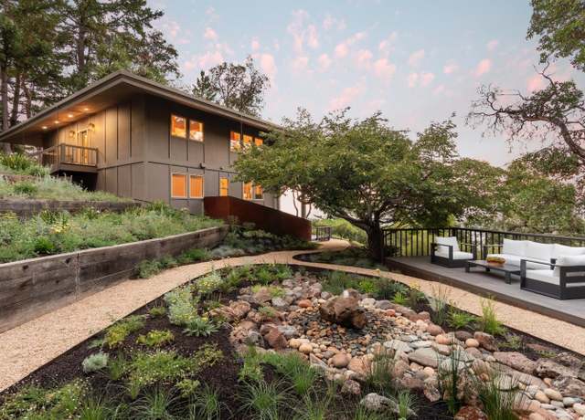 Property at 33 Bear Glen Dr, Woodside, CA 94062, 4 beds, 4 baths