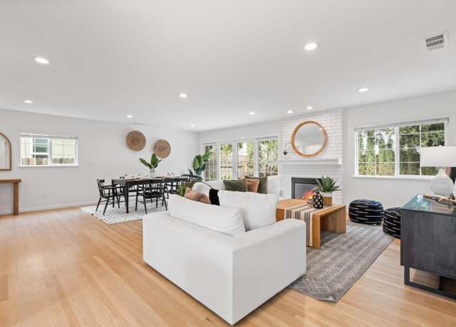 Property at 1002 Oaktree Dr, San Jose, CA 95129, 3 beds, 2 baths