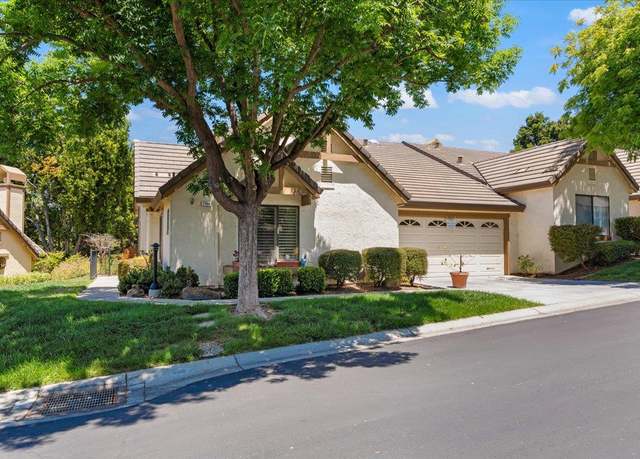 Property at 7886 Moorfoot Ct, San Jose, CA 95135, 2 beds, 2.5 baths
