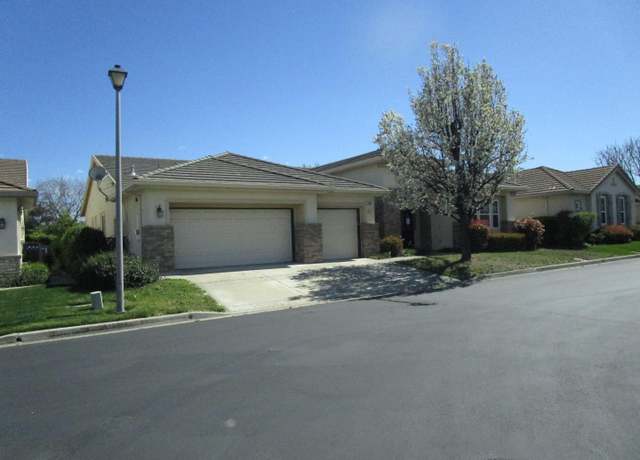 Property at 1586 Regent Dr, Brentwood, CA 94513, 2 beds, 2.5 baths