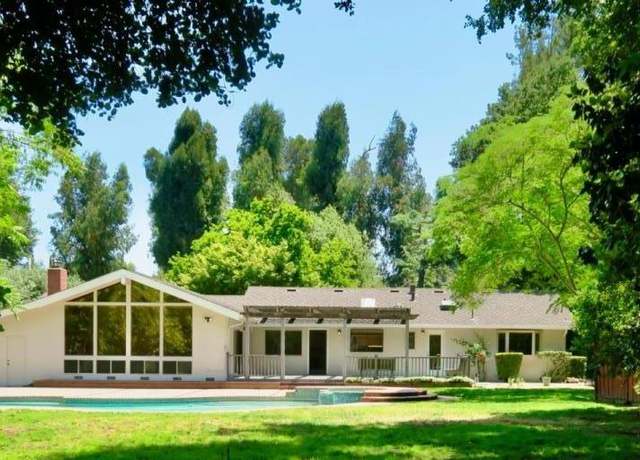 Property at 12909 Foothill Ln, Saratoga, CA 95070, 3 beds, 2 baths
