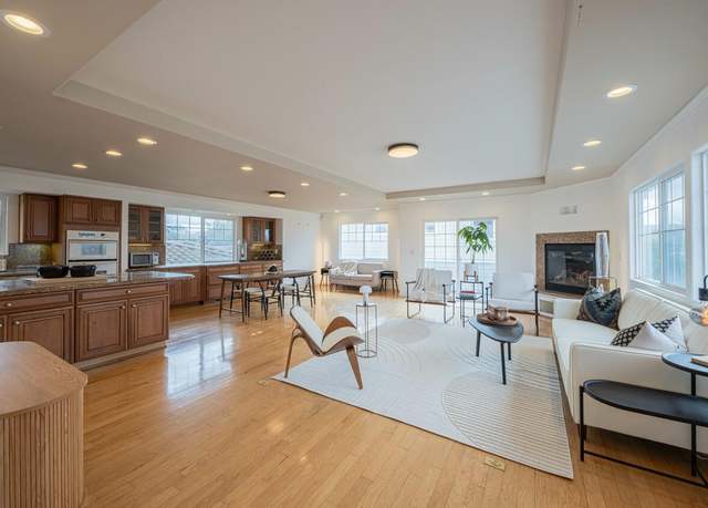 Property at 1316 Wanda Ave, Seaside, CA 93955, 3 beds, 3.5 baths