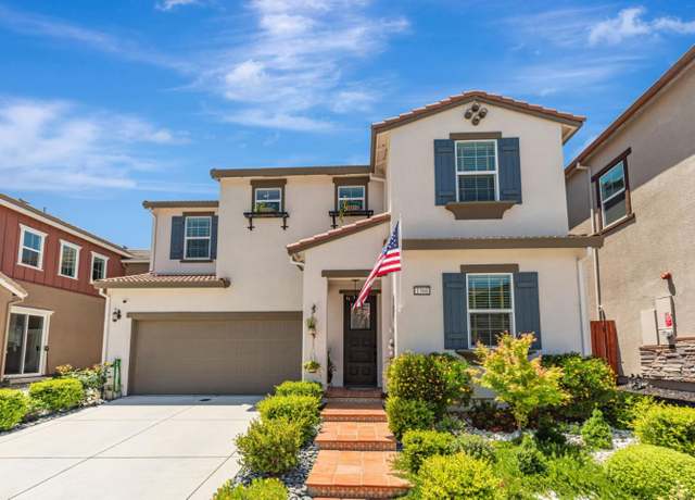 Property at 1300 Qualteri Way, Gilroy, CA 95020, 5 beds, 3 baths
