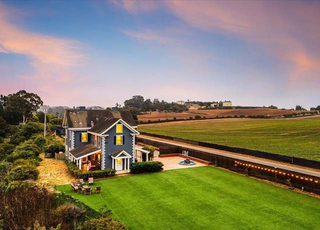 Property at 1258 San Andreas Rd, Watsonville, CA 95076, 7 beds, 6.5 baths