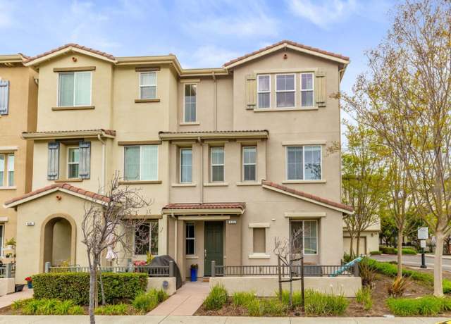 Property at 632 Moss Way, Hayward, CA 94541, 4 beds, 3 baths