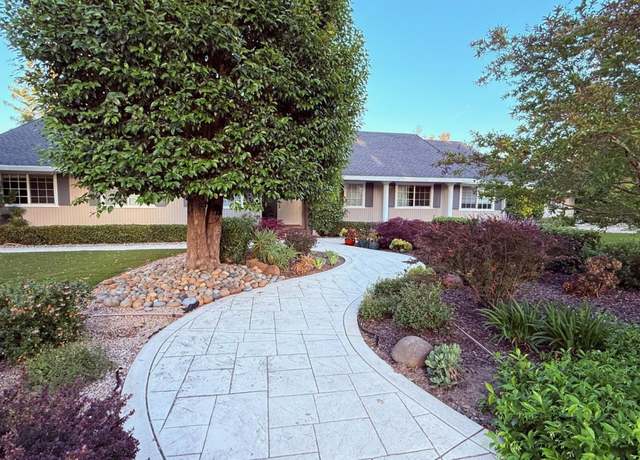 Property at 14000 Shadow Oaks Way, Saratoga, CA 95070, 5 beds, 3.5 baths