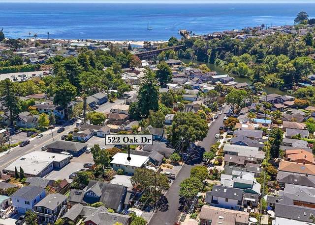 Property at 522 Oak Dr, Capitola, CA 95010, 4 beds, 3 baths