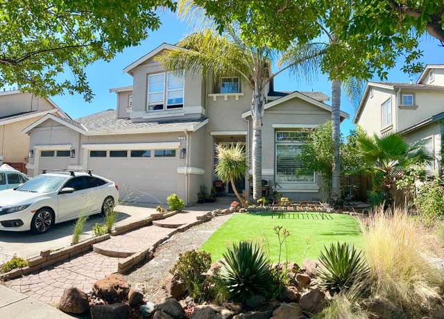 Property at 310 Bosque St, Gilroy, CA 95020, 4 beds, 3.5 baths