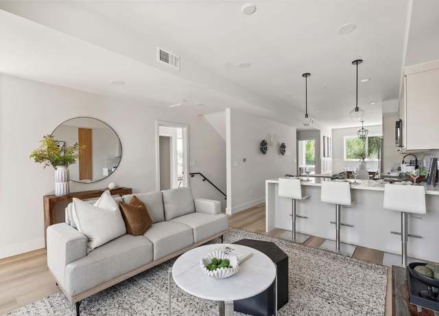 Property at 523 Union Ave, Campbell, CA 95008, 4 beds, 4.5 baths