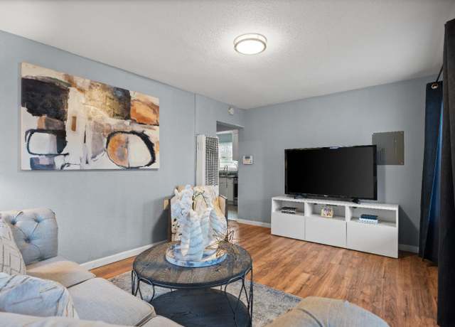 Property at 1827 102nd Ave, Oakland, CA 94603, 3 beds, 2 baths
