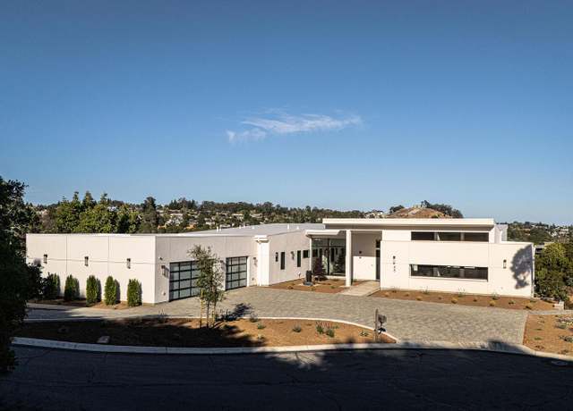 Property at 45 Calaveras Ct, Hillsborough, CA 94010, 8 beds, 7 baths