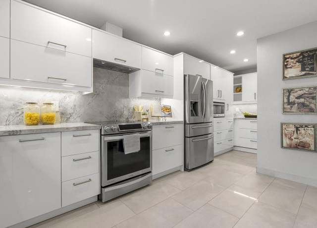 Property at 230 Elm Wood Ct, Los Gatos, CA 95032, 3 beds, 2.5 baths