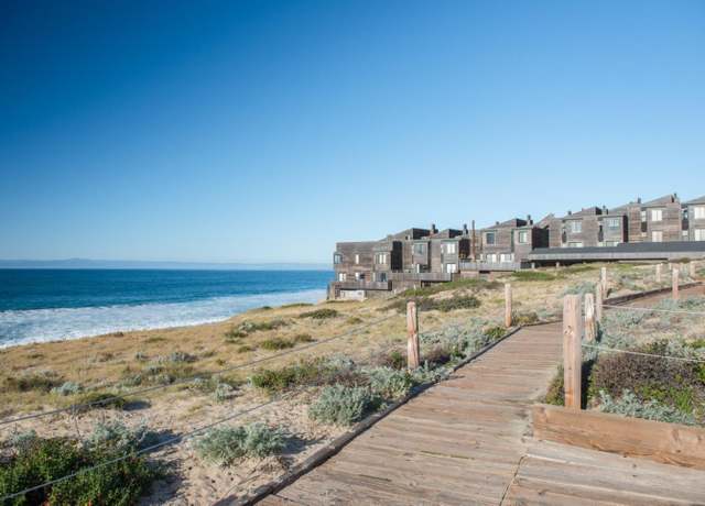 Property at 125 Surf Way #305, Monterey, CA 93940, 1 bed, 1 bath