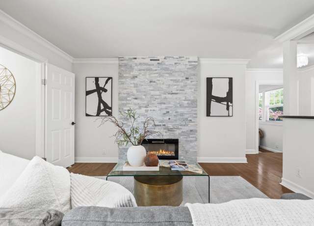 Property at 15670 Woodard Rd, San Jose, CA 95124, 4 beds, 3 baths