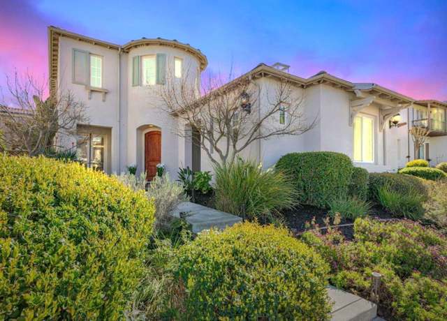 Property at 2645 Muirfield Way, Gilroy, CA 95020, 5 beds, 4.5 baths
