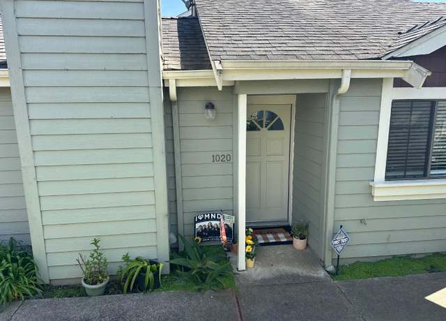 Property at 1020 Sunbird Dr, Watsonville, CA 95076, 2 beds, 2 baths