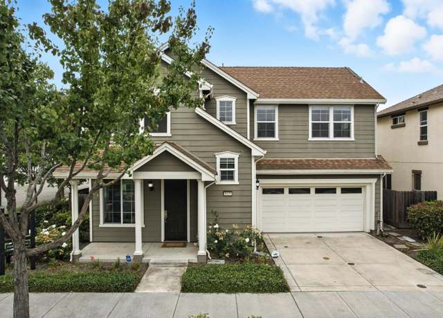 Property at 9445 Clemente Dr, Oakland, CA 94603, 3 beds, 2.5 baths