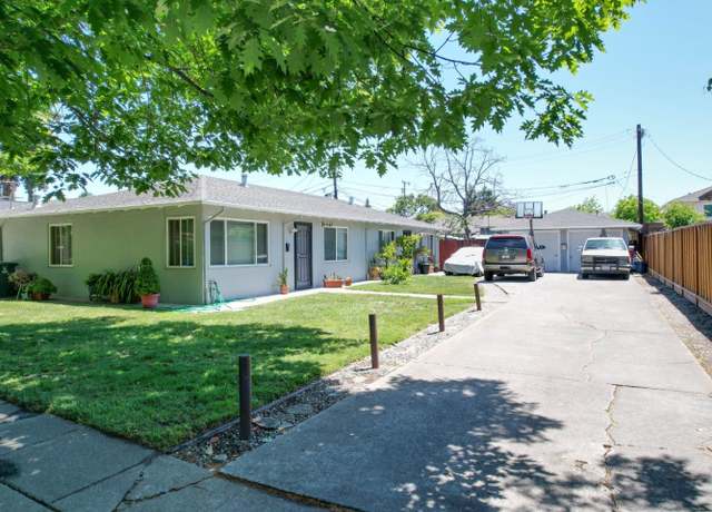 Property at 934 7th Ave, Redwood City, CA 94063, 4 beds, 2 baths