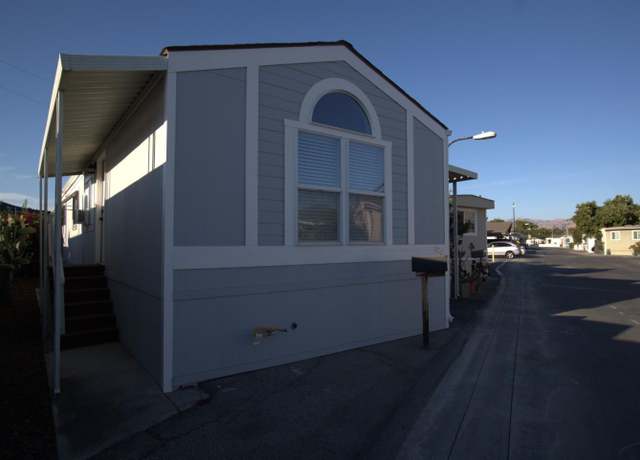 Property at 2150 Monterey Rd #100, San Jose, CA 95112, 2 beds, 1 bath