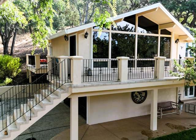 Property at 13700 Sycamore Dr, Morgan Hill, CA 95037, 3 beds, 2.5 baths