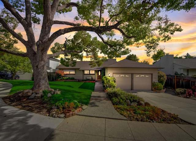 Photo of 1131 Foothill St, Redwood City, CA 94061