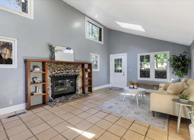 Property at 695 Creek Dr, Boulder Creek, CA 95006, 4 beds, 3 baths