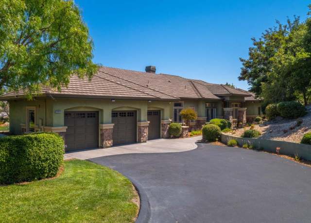 Property at 27812 Crowne Point Dr, Salinas, CA 93908, 4 beds, 3.5 baths