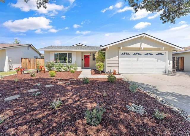 Property at 711 Los Huecos Dr, San Jose, CA 95123, 4 beds, 2 baths