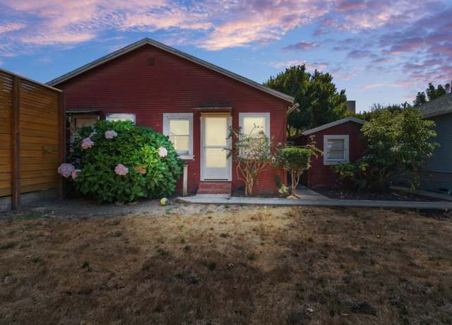 Property at 204 Hollister, Capitola, CA 95010, 1 bed, 1 bath