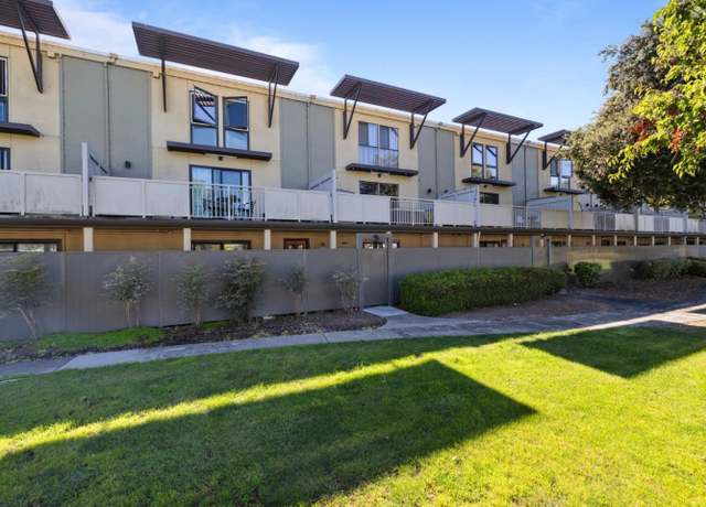 Property at 5101 Admiralty Ln, Foster City, CA 94404, 2 beds, 2 baths