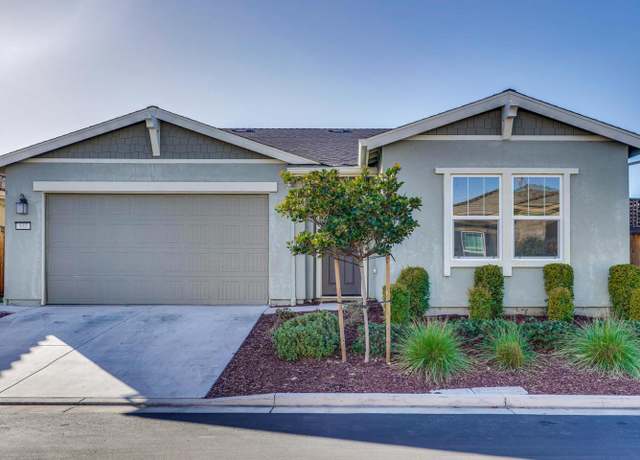 Property at 537 Vanek Dr, Oakley, CA 94561, 3 beds, 2 baths