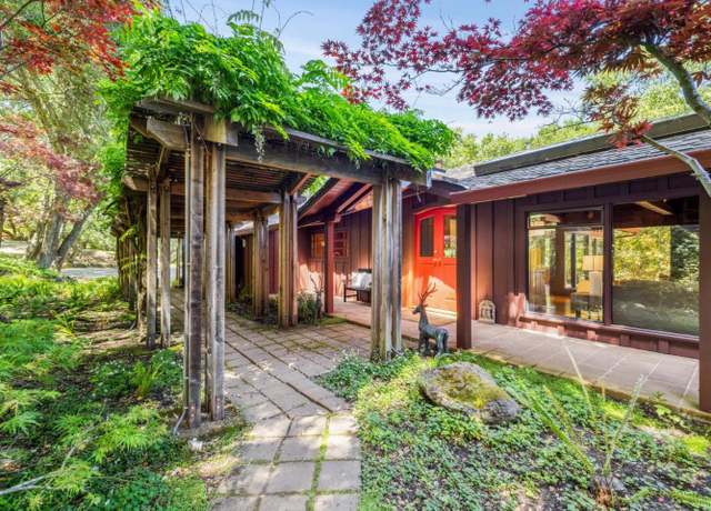 Property at 19 Preston Rd, Woodside, CA 94062, 4 beds, 3 baths
