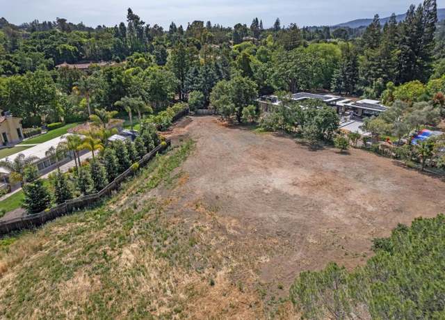 Property at 27121 W Fremont Rd, Los Altos Hills, CA 94022
