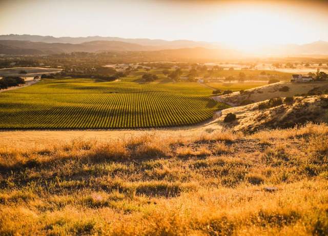 Property at 70180 Jolon Rd, Bradley, CA 93426