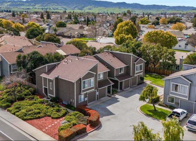 Property at 940 Memorial Dr, Hollister, CA 95023, 12 beds, 10 baths