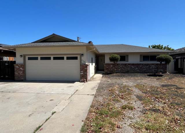 Property at 840 Archer St, Salinas, CA 93901, 3 beds, 2 baths