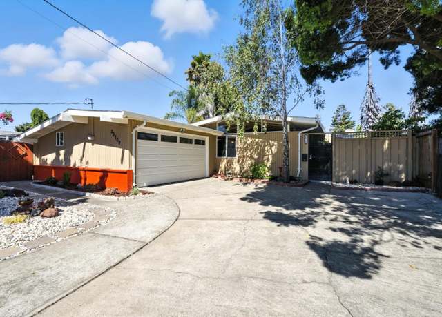 Property at 26709 Wauchula Way, Hayward, CA 94545, 3 beds, 2 baths