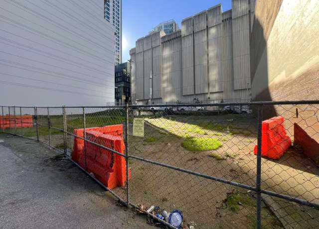Property at 325 Fremont St, San Francisco, CA 94105
