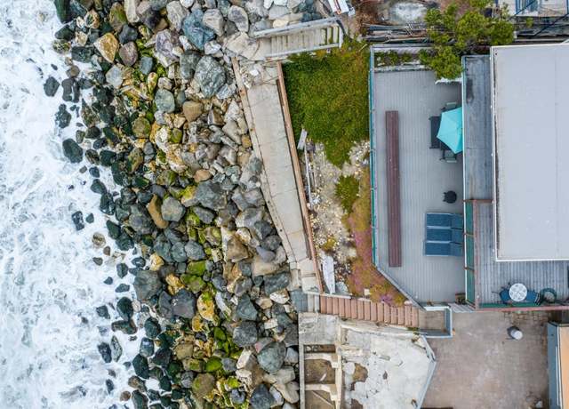 Property at 22818 E Cliff Dr, Santa Cruz, CA 95062, 4 beds, 3 baths