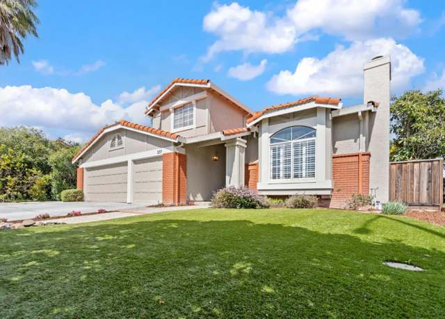 Property at 237 Aberdeen Dr, San Carlos, CA 94070, 4 beds, 3 baths